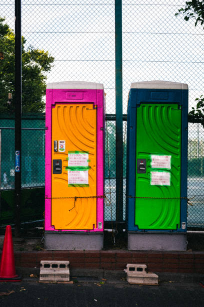 Portable restroom solutions in Elmwood, LA